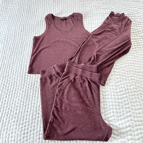 Banana Republic Other - Banana Republic Ribbed Lounge Set – 3-Piece – XL – Mauve / Wine